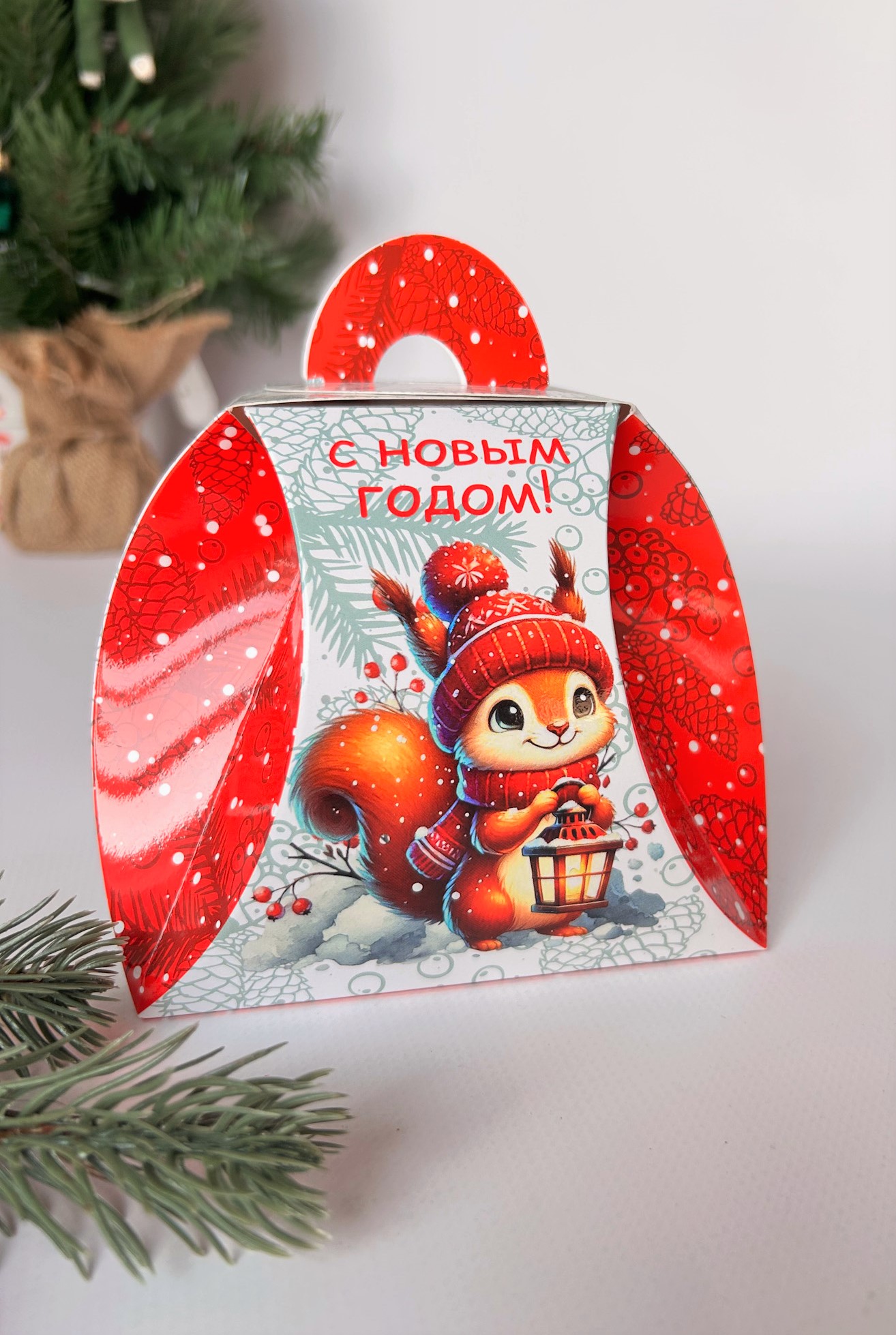 IMG_5254 Коробка новогодняя подарочная Новогодний фонарик, 120х120х115 (+32) мм — изображение 5